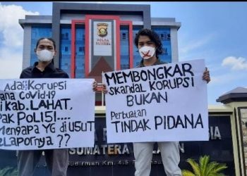 GEMAPElA Gelar Aksi Didepan Polda Sumsel, Jangan Rusak Demokrasi Saat Ini
