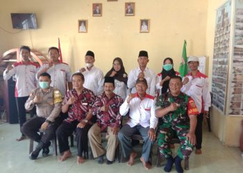 Sekcam Air Salek Lantik Pejabat Desa Srimulyo, Hendaklah Bersungguh – sungguh Dalam Bekerja