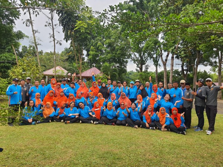 Jalin Keakraban, Keluarga Besar SMA Negeri 6 Binjai Gelar Outbound
