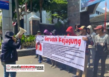 Geruduk Kejagung RI,  FORMASA Tuntut Periksa Dan Tetapkan TSK Bupati Banyuasin Diduga Terlibat Korupsi Dana Program SERASI Tahun 2019