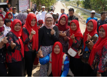 Bupati Nina Agustina Gelontorkan Rp17,3 Miliar Untuk Infrastruktur Jalan dan Jembatan di Kecamatan Gabuswetan